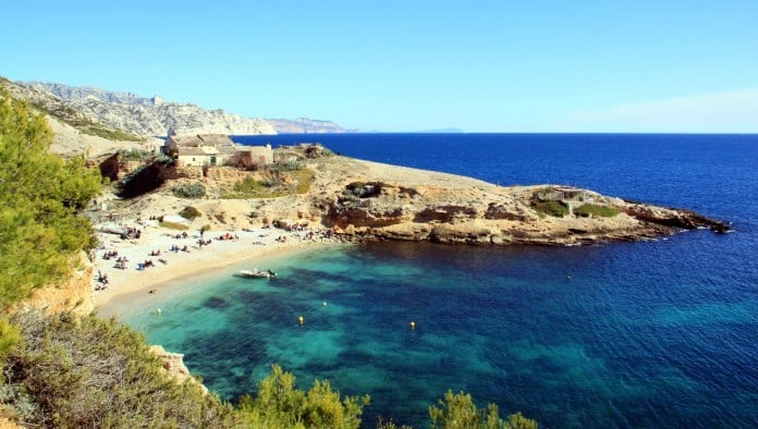 calanques-marseilleveyre-plage-randonnee