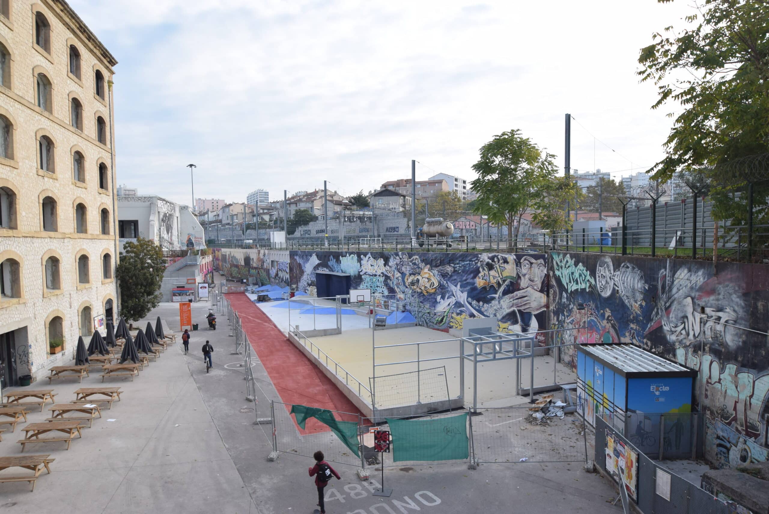Friche, [Belle de Mai] Un nouveau terrain multisports ouvert à la Friche, Made in Marseille