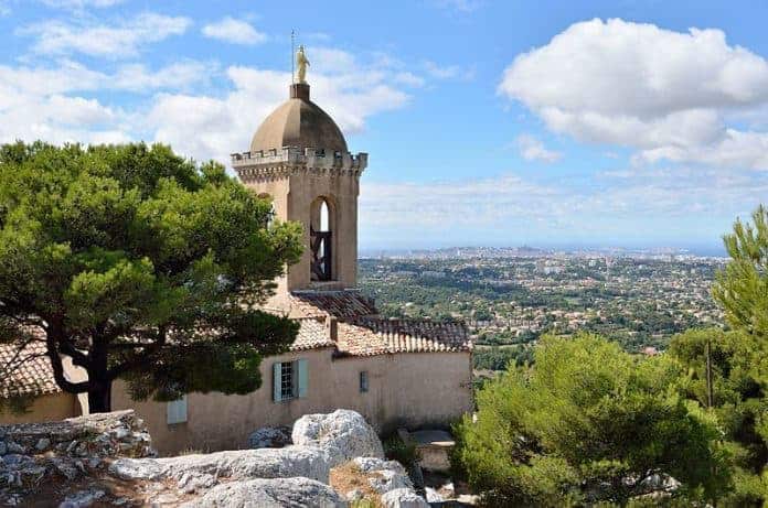 notre-dame-chateau-vue-allauch
