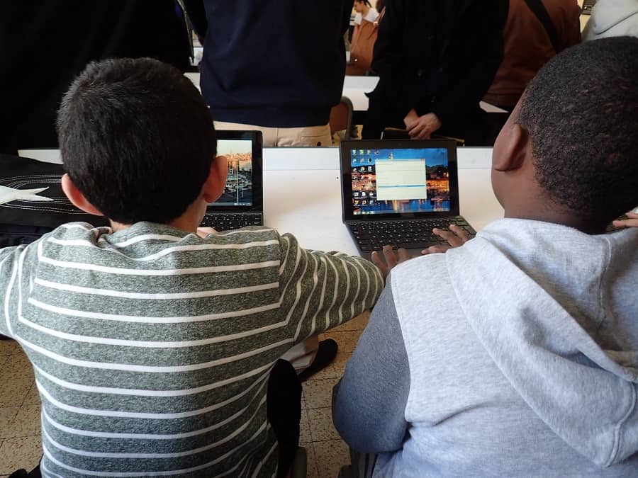 , Le département distribue des tablettes aux collèges, reportage à la Belle de Mai, Made in Marseille