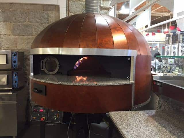 , Des pizzas au feu de bois et des focaccias italiennes au Four Marseillais, Made in Marseille