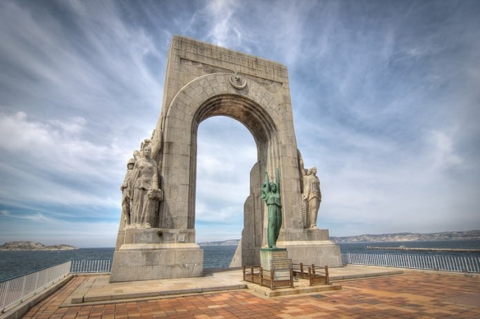 monument-mort-armee-orient-marseille