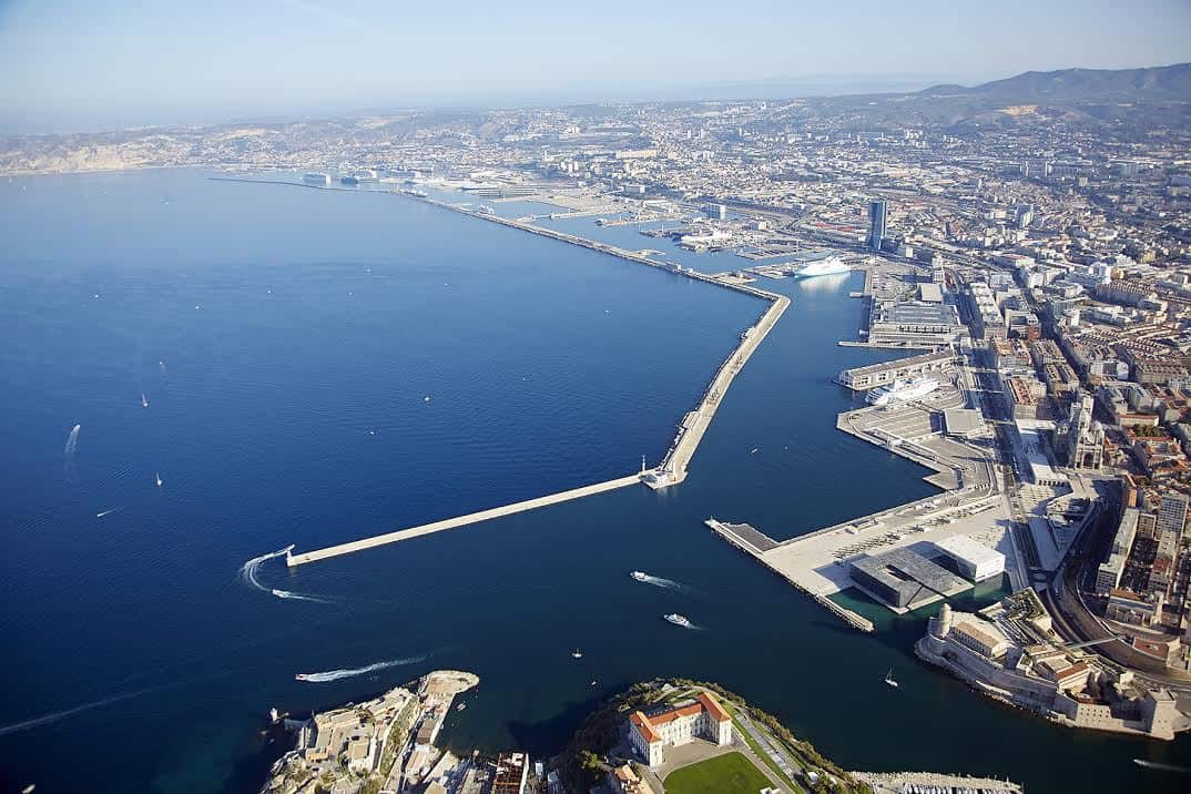 , Le port lance un appel à projets pour transformer radicalement le hangar du J1, Made in Marseille