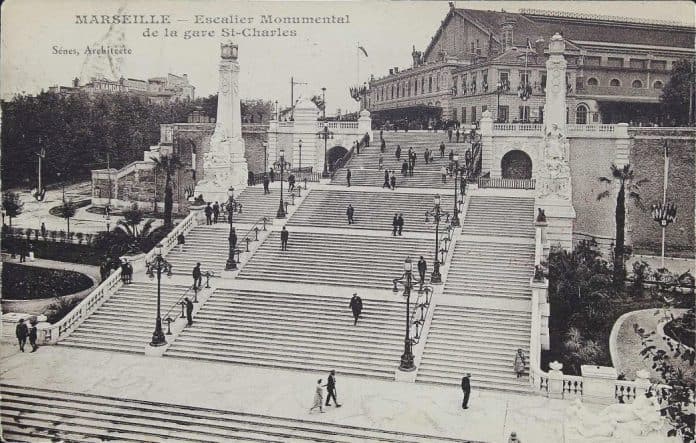 escalier-monumental-gare-saint-charles