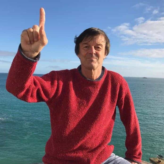 nicolas-hulot-boues-rouges