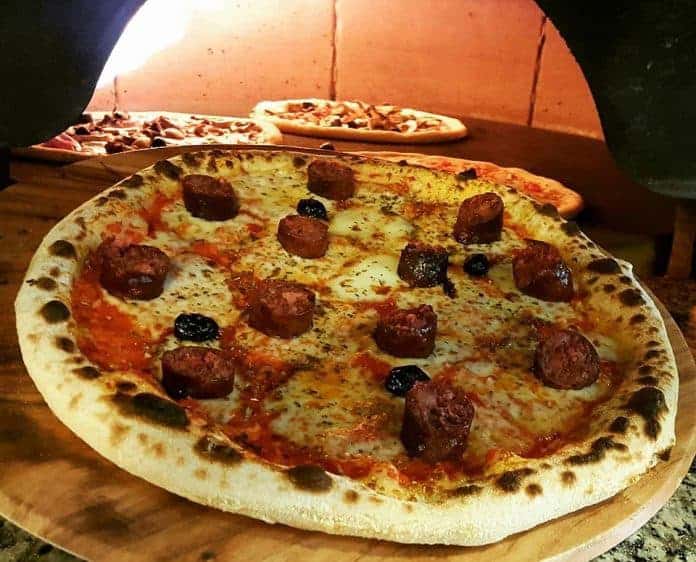 pizza-focaccine-feu-bois-four