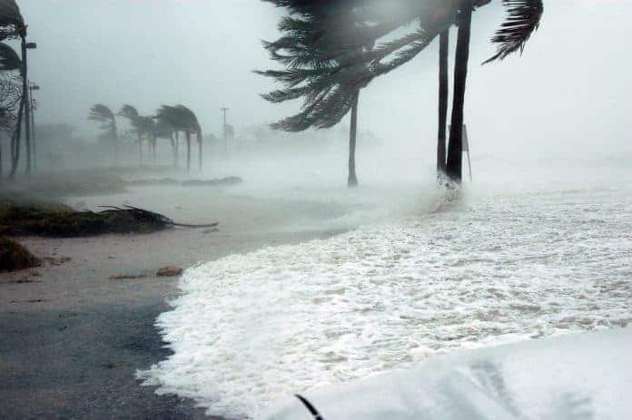 ouragan-irma-cyclone-antilles