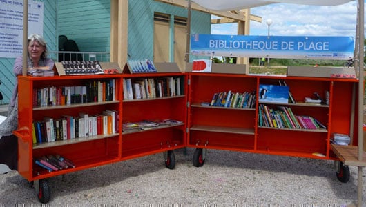 Service Bibliothèque; Library Service; Service, Library; Services, Library