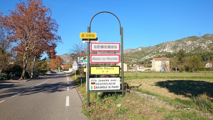 gemenos-panneau-ville-fleurie