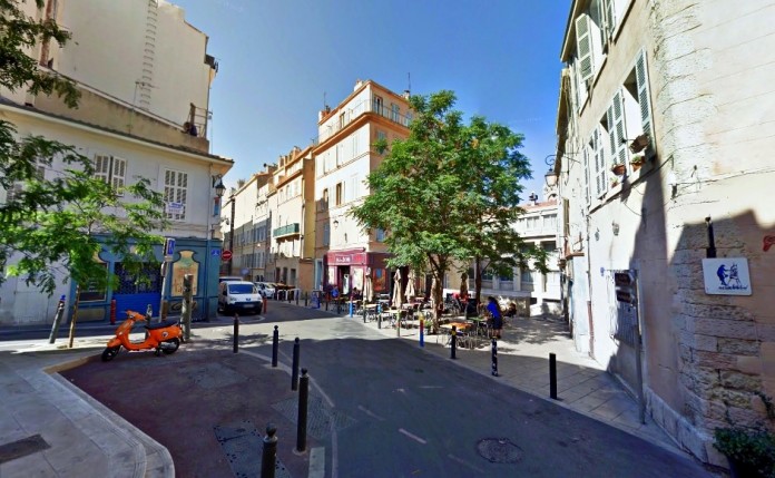 place-treize-13-canton-panier-mistral