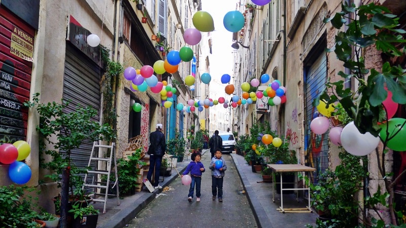 Marseillais, Marseillais ! Fleurissez vos rues et vos balcons !, Made in Marseille