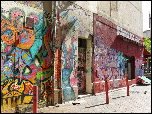 Marseille, Plongez dans le cœur artistique de Marseille : balade au Cours Julien, Made in Marseille