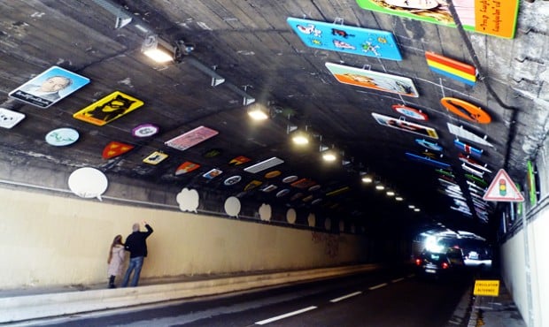 , Découvrez le « Tunnel des mille signes » et ses 460 œuvres uniques, Made in Marseille
