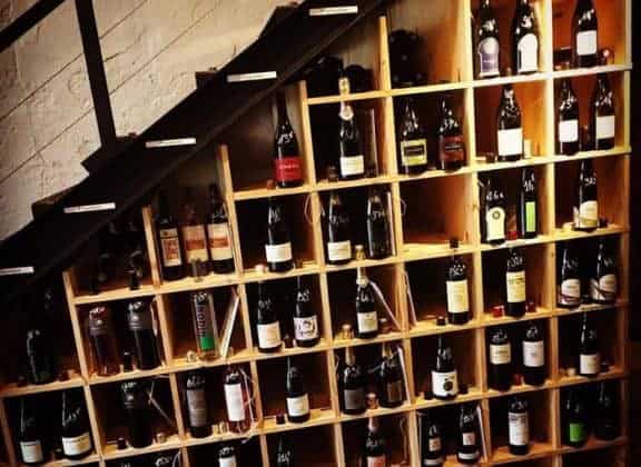 Notre Sélection Des Meilleurs Bars Et Caves à Vins De Marseille - Made ...