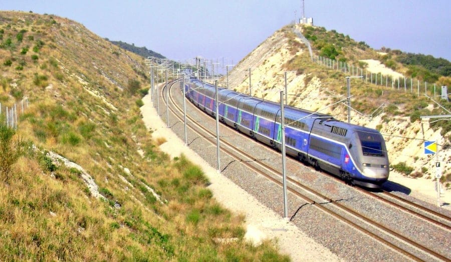 , Enfin le Wifi gratuit à bord des TGV de la SNCF !, Made in Marseille