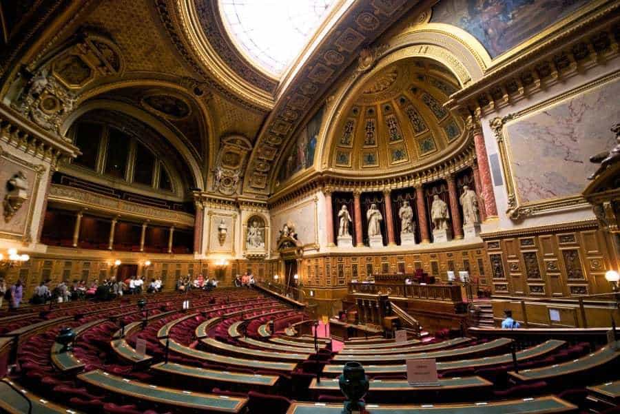 , Le Sénat vote en faveur de la réouverture des bars, discothèques et salles de sports, Made in Marseille