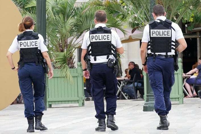 , Gérard Collomb mobilise 60 policiers supplémentaires pour protéger la Busserine, Made in Marseille