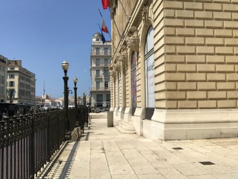 , La CCIMP veut installer un café sur la terrasse du Palais de la Bourse, Made in Marseille