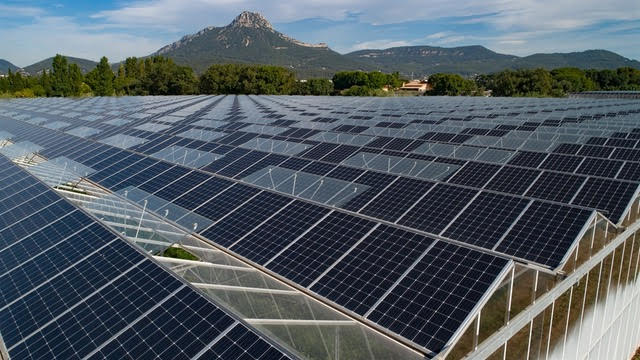 , Deux hectares de panneaux solaires made in France dans le Var, Made in Marseille