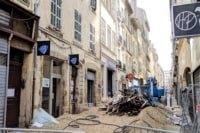 travaux de déconstruction dans la rue de la palud