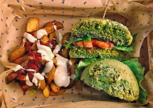 , Les burgers vegan et arc-en-ciel de Flower Burger débarquent à la Joliette, Made in Marseille