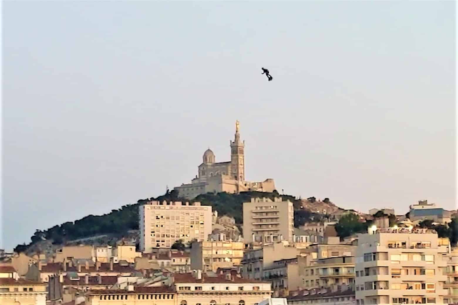 , « L&#8217;homme volant » marseillais va traverser la Manche en Flyboard !, Made in Marseille
