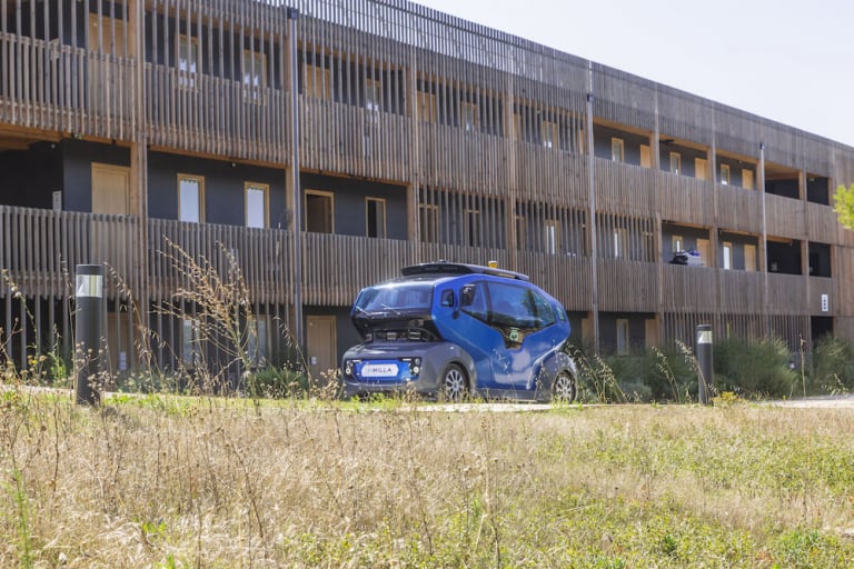 La première navette autonome du territoire circule désormais entre Aix