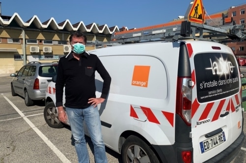 , Les héros du quotidien travaillent masqués #4 : les techniciens de l&rsquo;électricité sur le terrain, Made in Marseille