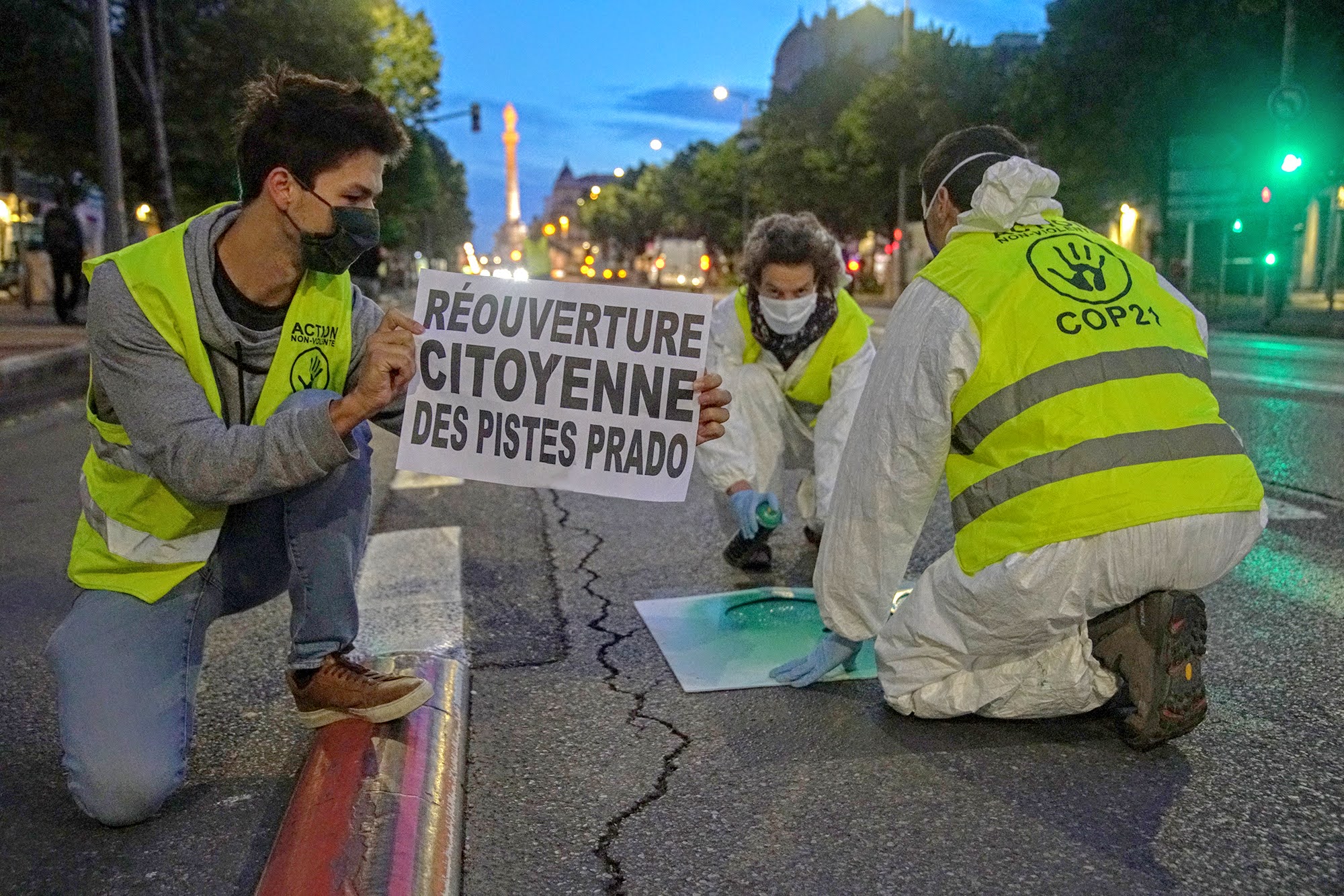 , Coronapiste &#8211; Des militants retracent la piste cyclable provisoire du Prado, Made in Marseille