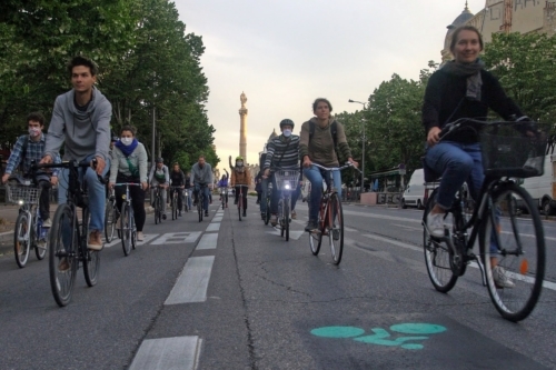 , Coronapiste – Des militants retracent la piste cyclable provisoire du Prado, Made in Marseille