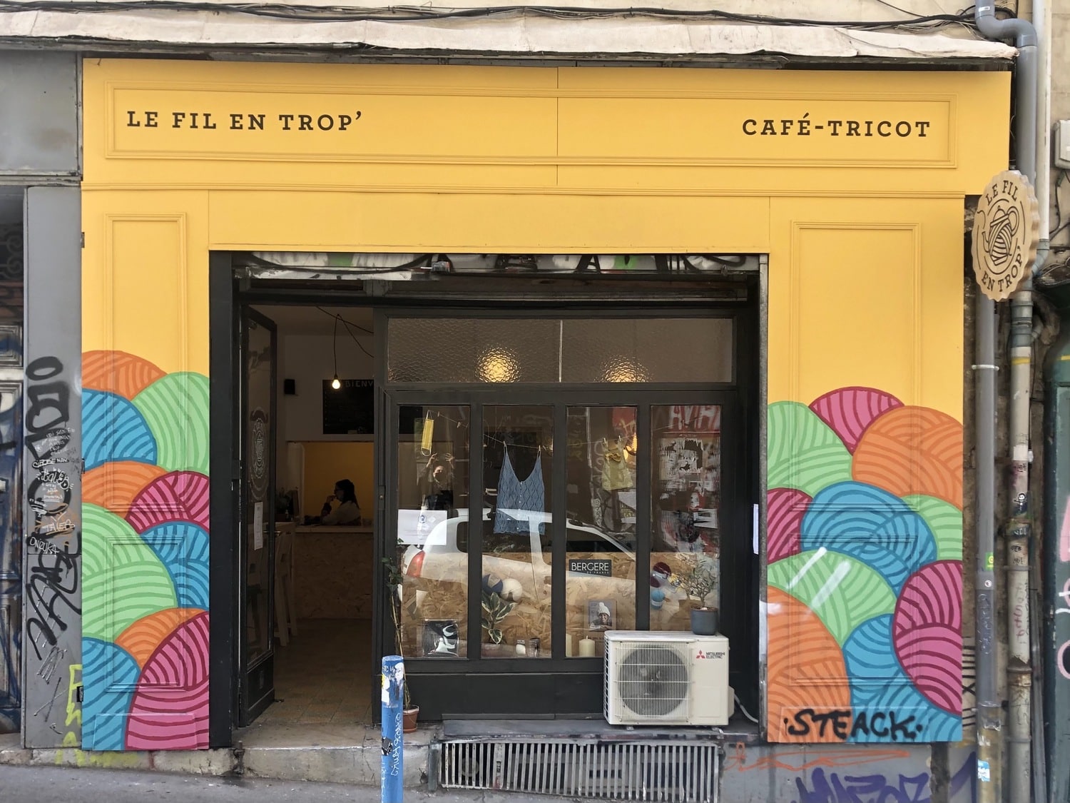 , Le Fil en Trop&#8217;, le café des amoureux du tricot, Made in Marseille