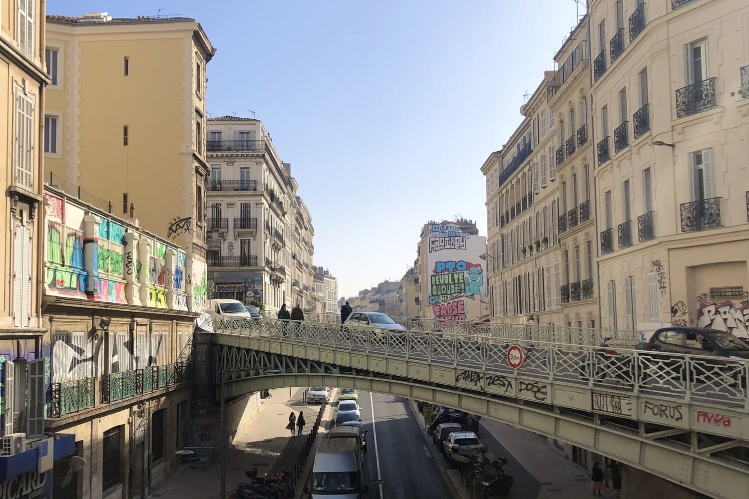 Cédric Klapisch, Cédric Klapisch tourne son prochain film ce lundi à Marseille avec Pio Marmaï et Cécile de France, Made in Marseille