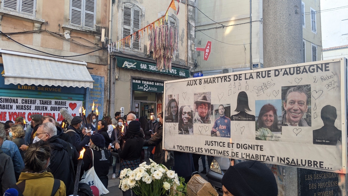 , Les habitants rendent hommage aux victimes du drame de la rue d&rsquo;Aubagne, Made in Marseille
