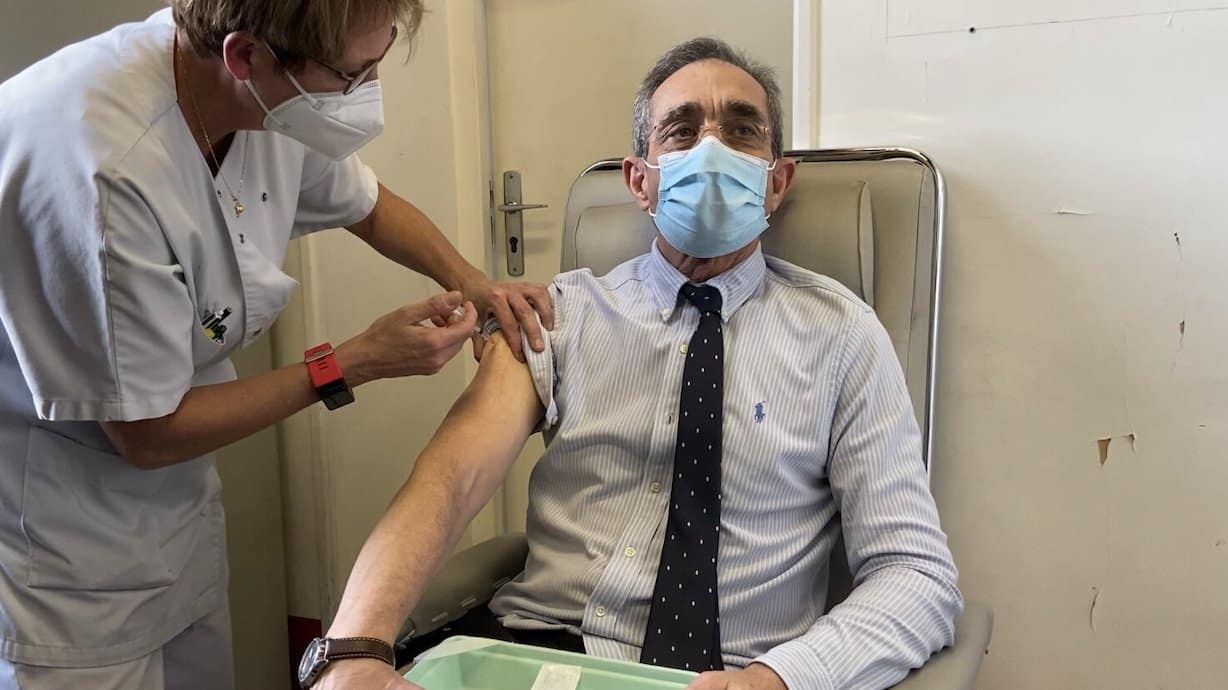, Covid : La vaccination vient de débuter aujourd&#8217;hui dans les hôpitaux de Marseille, Made in Marseille