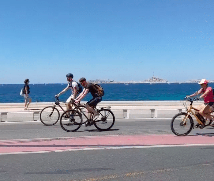 , « La voie est libre » : Une journée sans voiture sur la Corniche et à l&#8217;Estaque, Made in Marseille