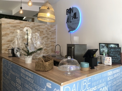 , Pain à l&rsquo;Ail : le spécialiste de la street food provençale ouvre une 2e boutique à Castellane, Made in Marseille