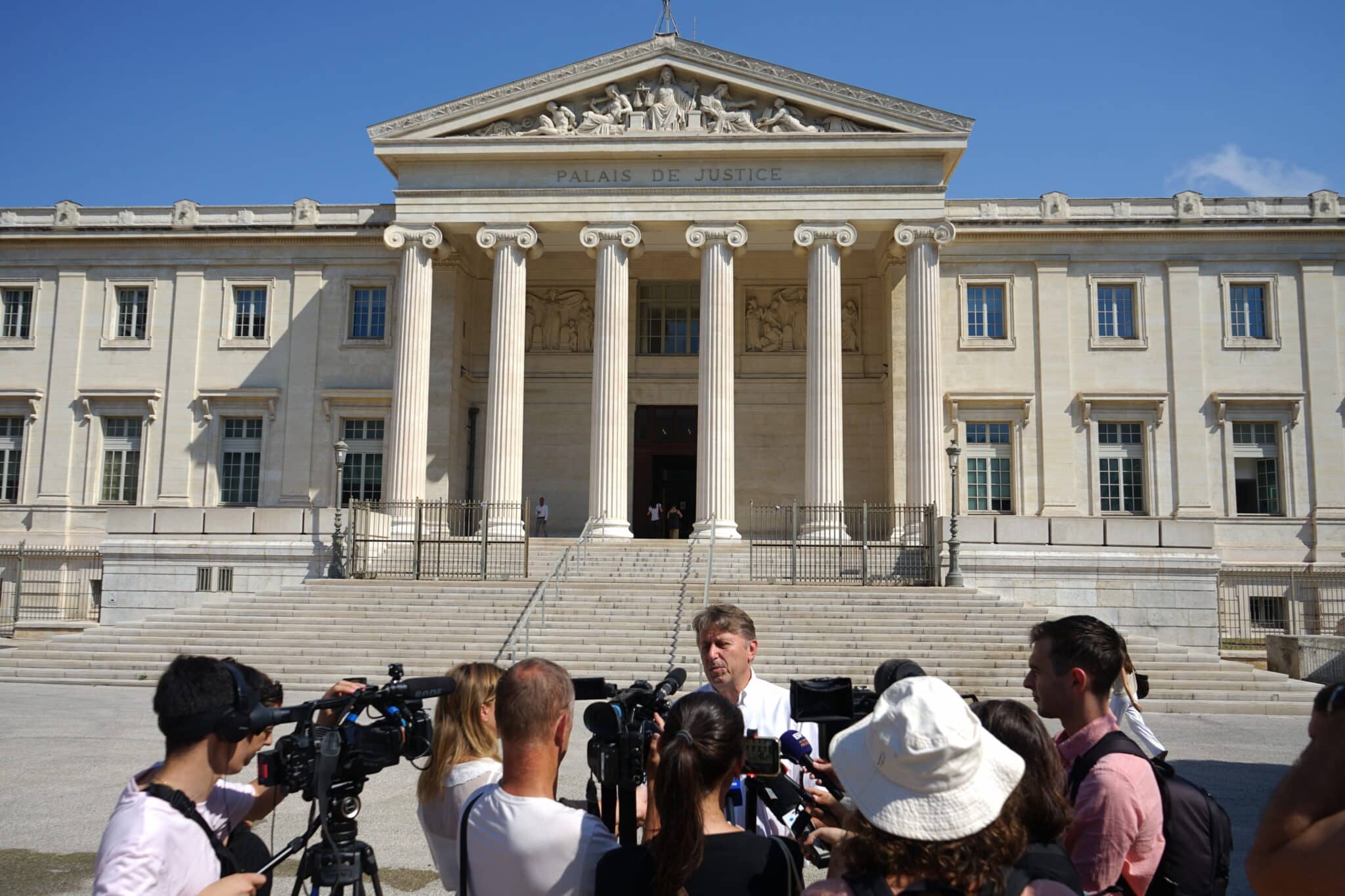 propriétaires, Quatre propriétaires de meublés touristiques assignés en justice par la Ville de Marseille, Made in Marseille