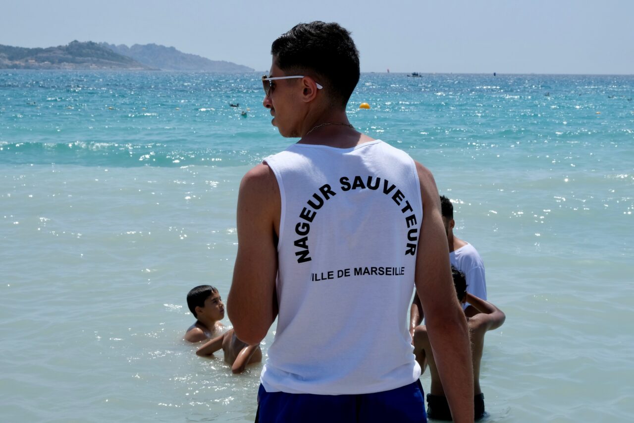 bassins apprentissage marseille, Vidéo | Marseille déploie cet été des bassins pour apprendre gratuitement à nager, Made in Marseille