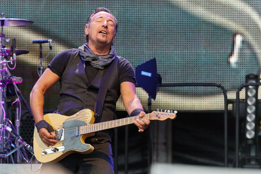 Bruce Springsteen, Bruce Springsteen en concert au Vélodrome pour son unique date française, Made in Marseille