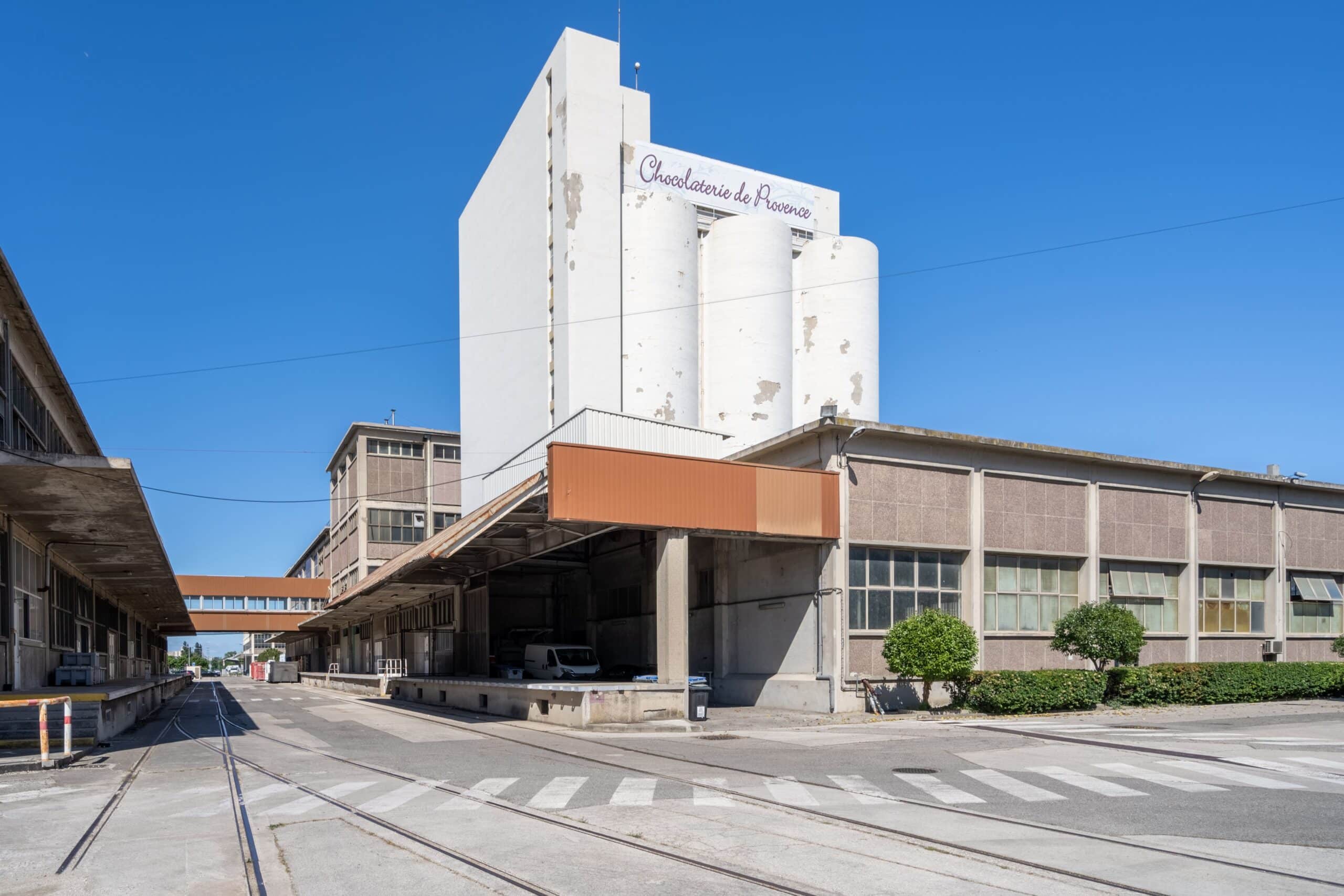 Saint-Menet, Vidéo | À Saint-Menet, l&rsquo;ancienne usine de chocolat transformée en studios de cinéma, Made in Marseille