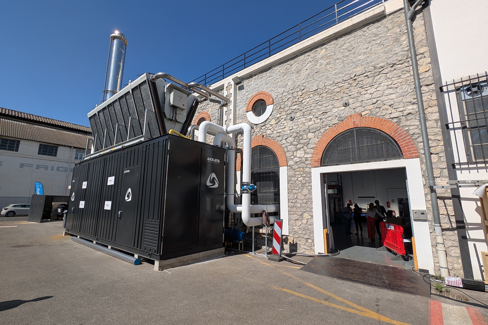 enogia, Croissance record, usine dans les quartiers Nord : Enogia se r&ecirc;ve en fleuron de l&rsquo;&eacute;nergie d&eacute;carbon&eacute;e, Made in Marseille