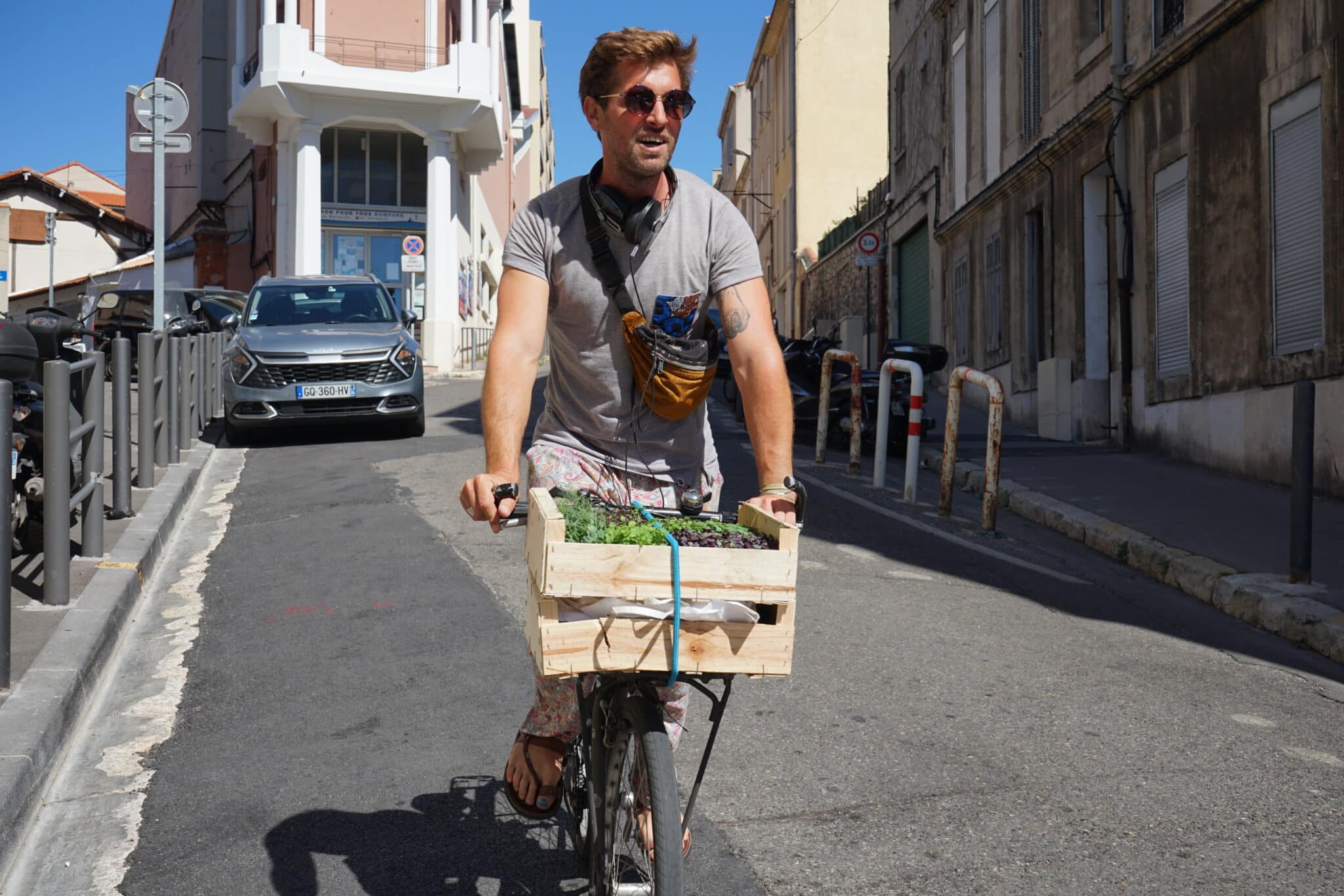 Micro pousses, Une ferme urbaine cachée à la Joliette cultive des plantes pour les restaurants marseillais, Made in Marseille