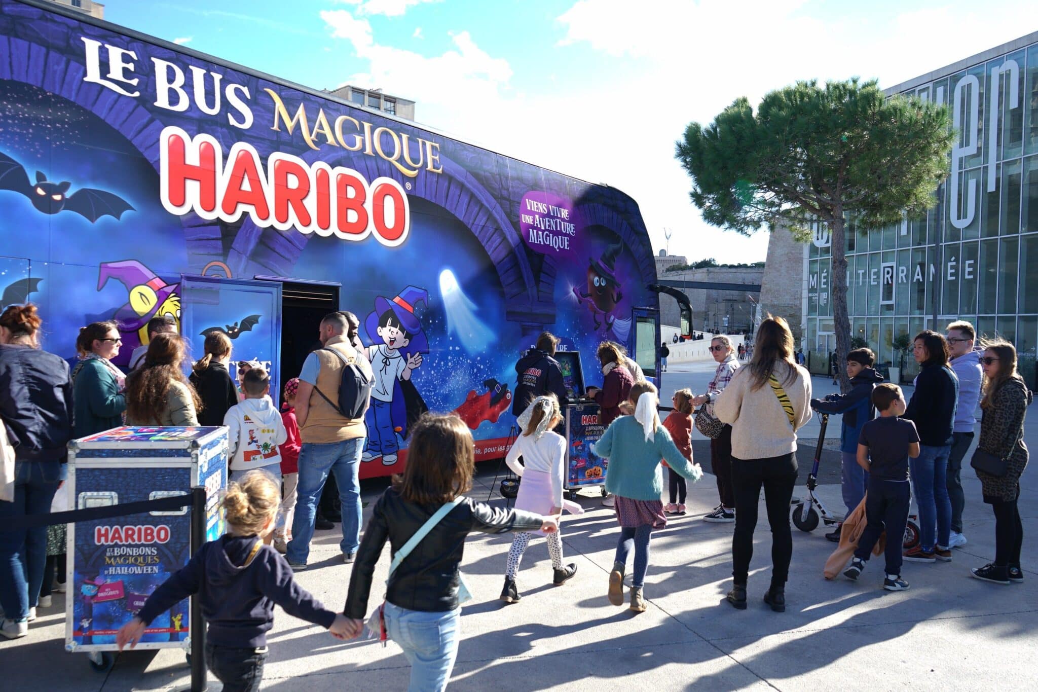 Haribo, À Marseille, la fabrication des bonbons Haribo tourne à plein régime pour Halloween, Made in Marseille
