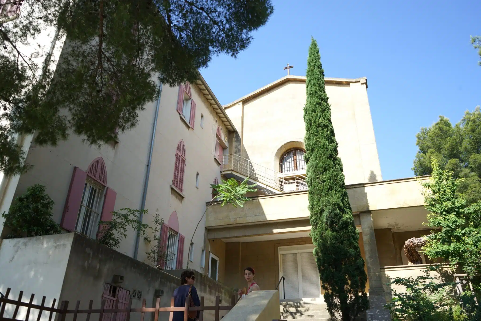 À Vauban, Yes We Camp rouvre le couvent de la Cômerie au public