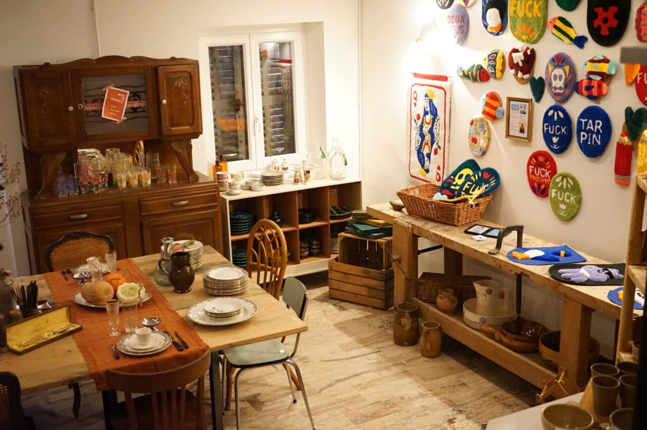 La Komu 49, La Komu 49, un nouveau lieu de vie qui marie décoration chinée et ateliers, Made in Marseille