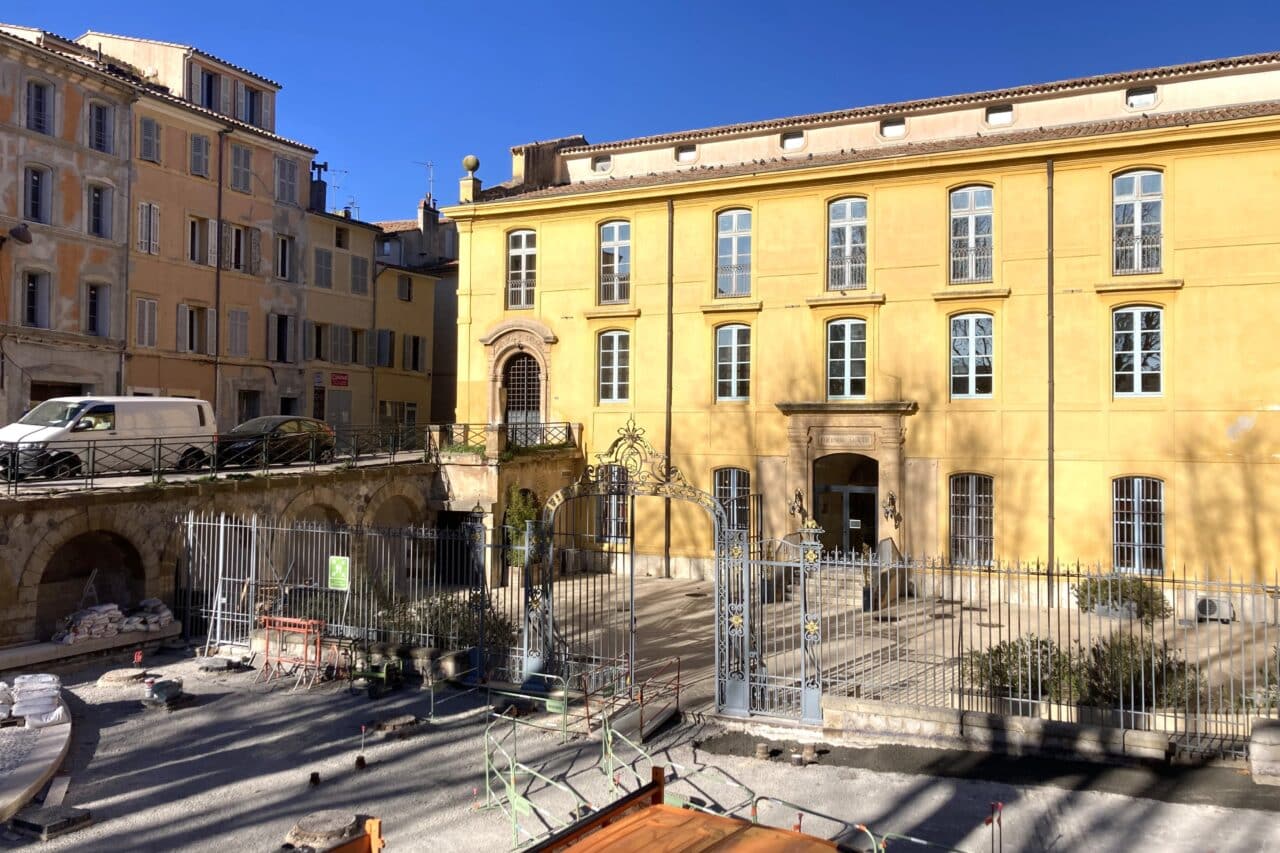 cours Sextius, La v&eacute;g&eacute;talisation du cours Sextius et l&rsquo;am&eacute;nagement du jardin des Thermes en chantier &agrave; Aix, Made in Marseille