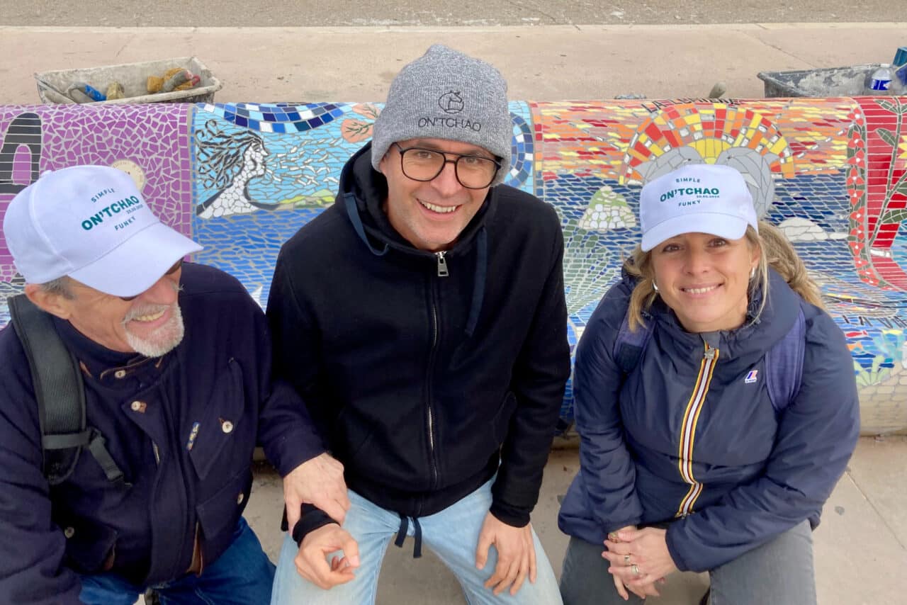 On'Tchao, Une mosaïque sur le banc de la Corniche pour les patients atteints de mucoviscidose, Made in Marseille