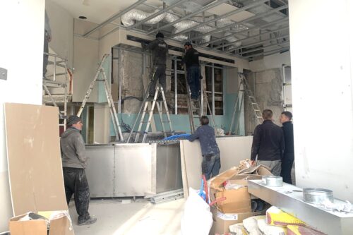 La samaritaine, Sur le Vieux-Port, l’embl&eacute;matique brasserie La Samaritaine se refait une beaut&eacute;, Made in Marseille