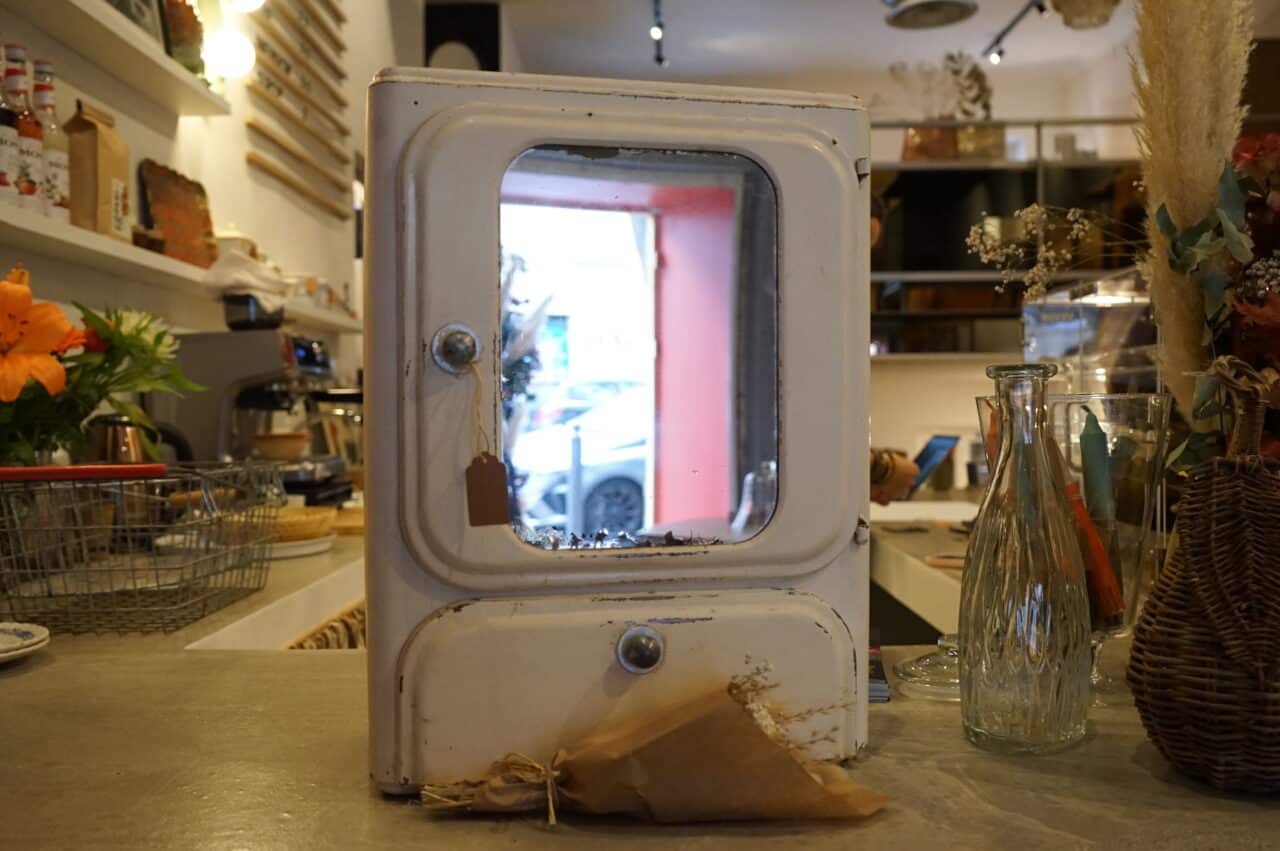 La Komu 49, La Komu 49, un nouveau lieu de vie qui marie décoration chinée et ateliers, Made in Marseille