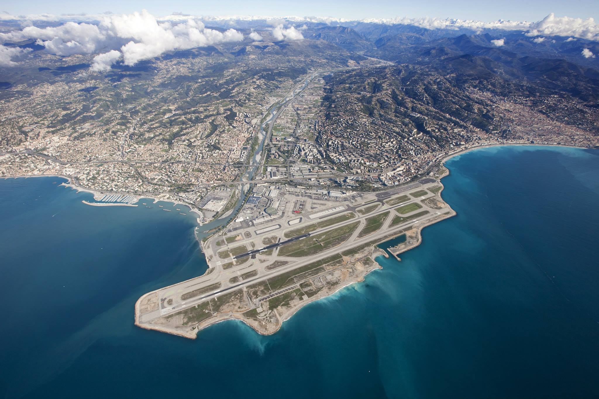 eaux usées, À Nice, les eaux usées des toilettes vont servir à chauffer et climatiser tout un quartier, Made in Marseille